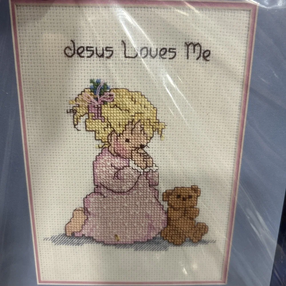 Designs Counted Cross Stitch Kit Little Girl JESUS LOVES ME w/Mat SEALED
